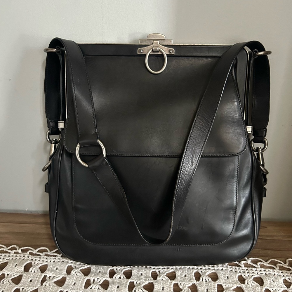 Saint Laurent Vintage Black Heavy Calf Leather Top Handle Handbags/Crossbody